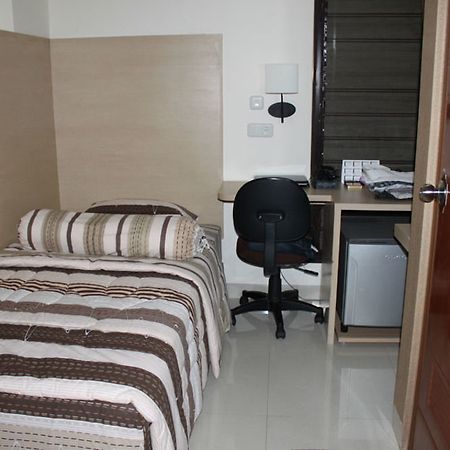 Griya Amartha Hotel Jakarta Bagian luar foto